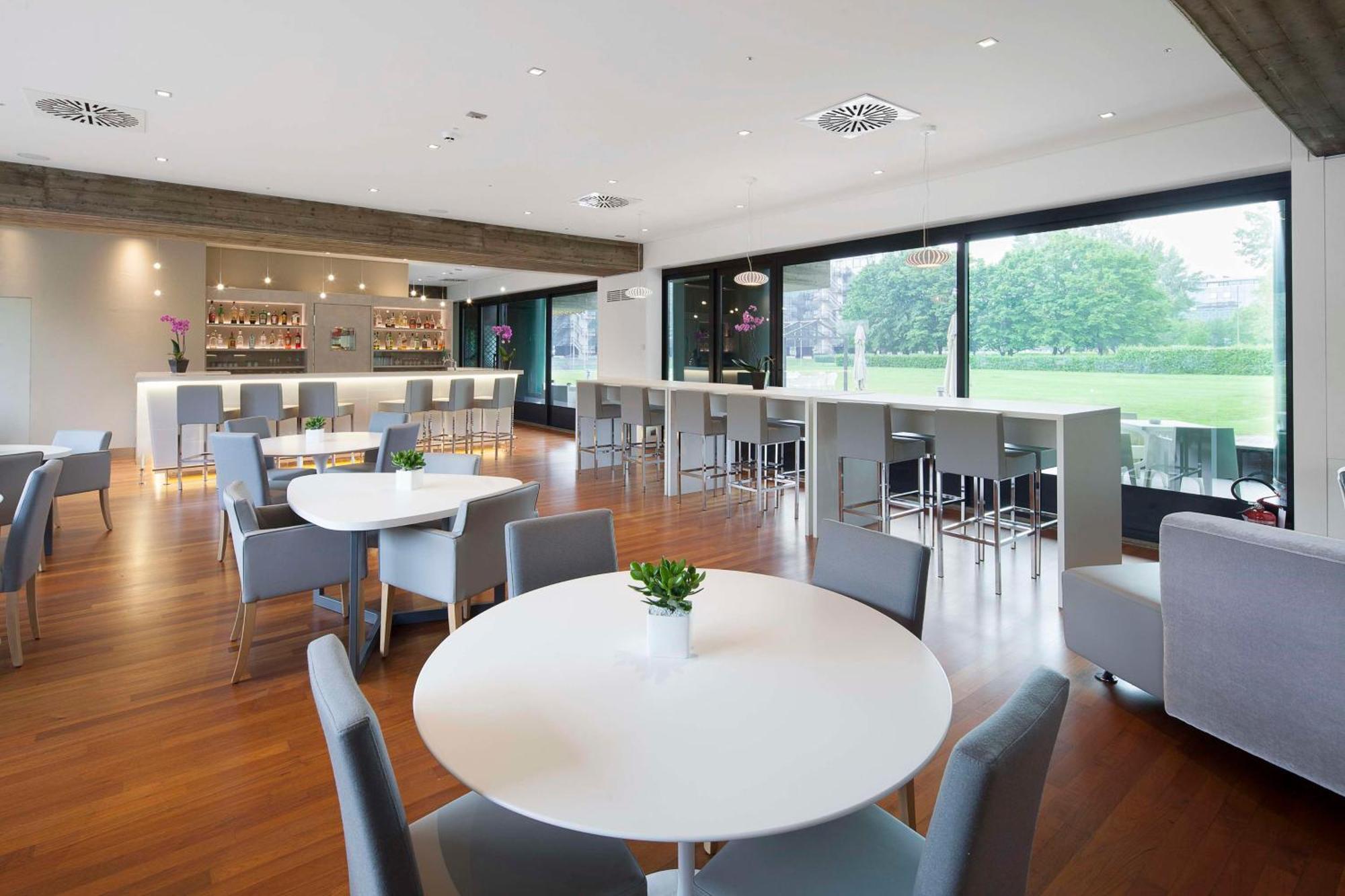 Nh Milano Congress Centre Hotel Assago Exterior photo